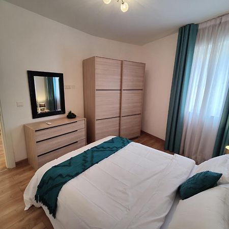 Central Modern Sliema 2 Bedroom Apartment Esterno foto