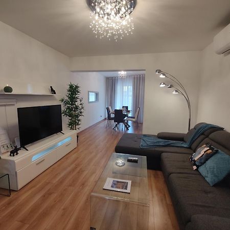 Central Modern Sliema 2 Bedroom Apartment Esterno foto